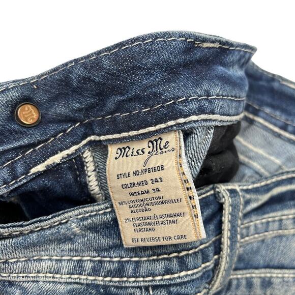 Miss Me Relaxed Bootcut Low Rise Jeans Y2K Bling Rhinestones Embellished 30 - Picture 8 of 9